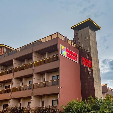 Uruli Kānchān Regenta Bharti Amusement & Adventure Resort Pune, Urulikanchan מראה חיצוני תמונה