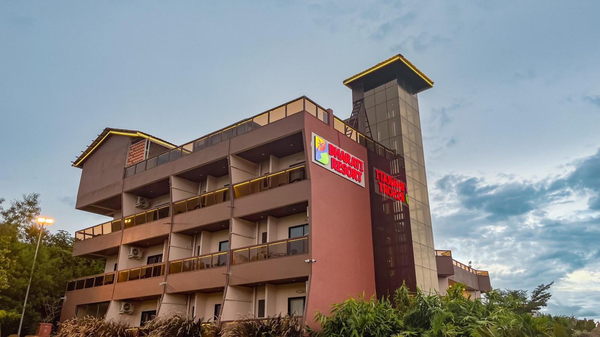 Uruli Kānchān Regenta Bharti Amusement & Adventure Resort Pune, Urulikanchan מראה חיצוני תמונה