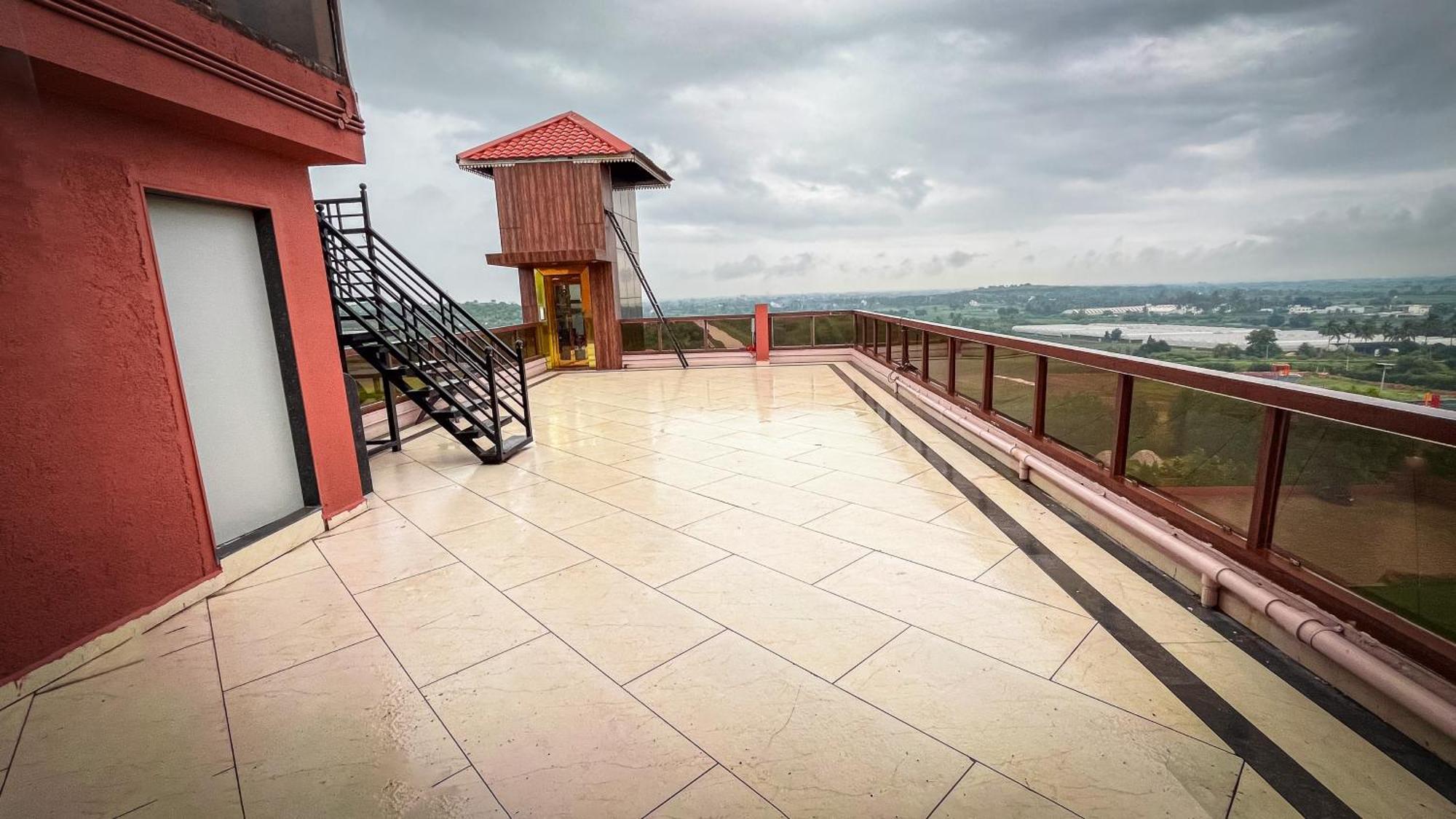 Uruli Kānchān Regenta Bharti Amusement & Adventure Resort Pune, Urulikanchan מראה חיצוני תמונה